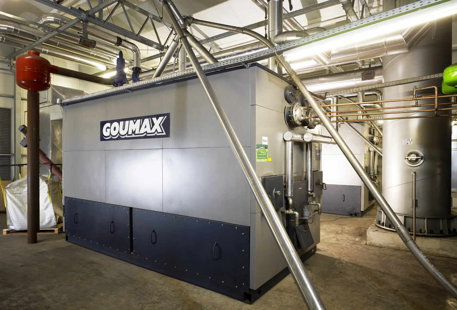GOUMAX Heizkessel mit Schaltschrank